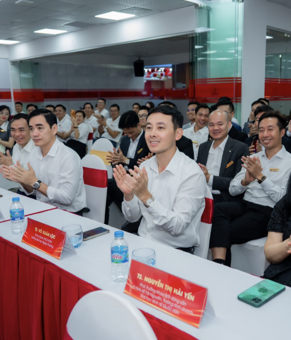 Ảnh màn hình 2025-08-15 lúc 09.37.58 Ảnh màn hình 2025-08-15 lúc 09.37.58