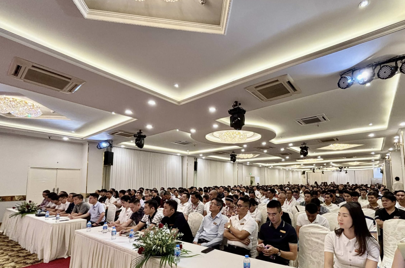 Ảnh màn hình 2025-08-15 lúc 09.52.49